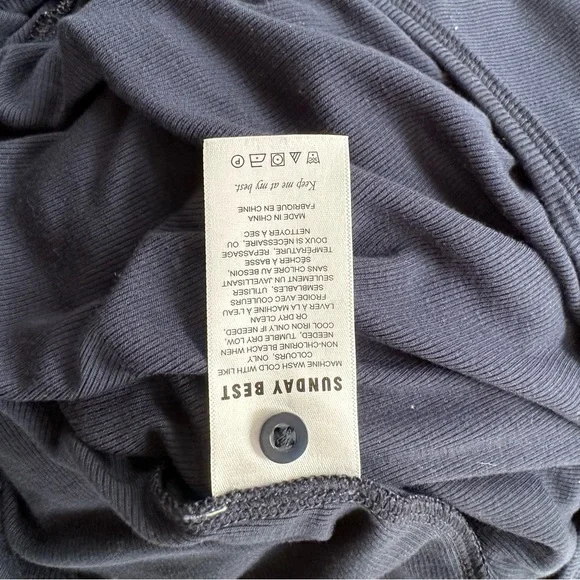 Aritzia Sunday Best navy blue little button up crop top 🐚 - Picture 5 of 6